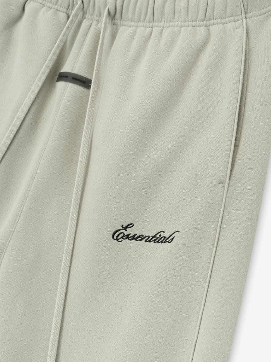 ESSENTIALS Relaxed Fleece Sweatpant With Piping