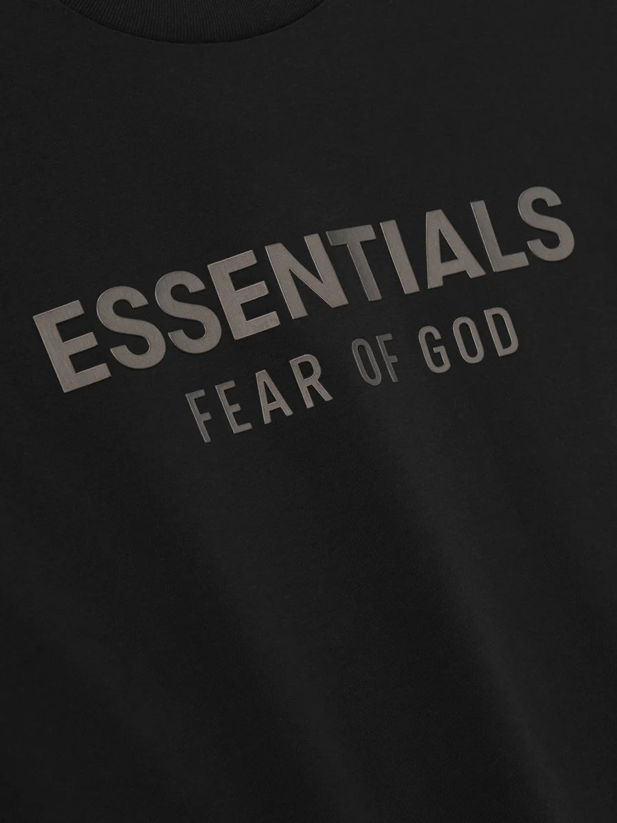 ESSENTIALS Classic Long Sleeve Tee